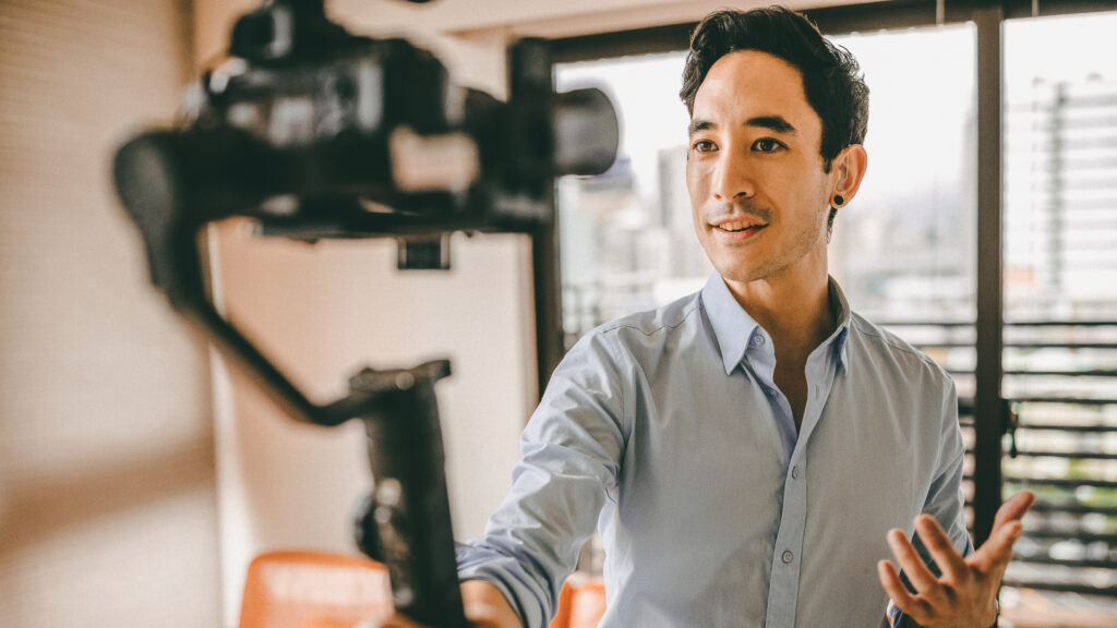 3 Influencer Kecerdasan Buatan yang Harus Diikuti di Media Sosial untuk Dapatkan Tips Menghasilkan Uang